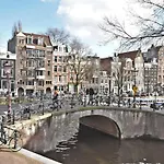 Hotelhuisje #c *