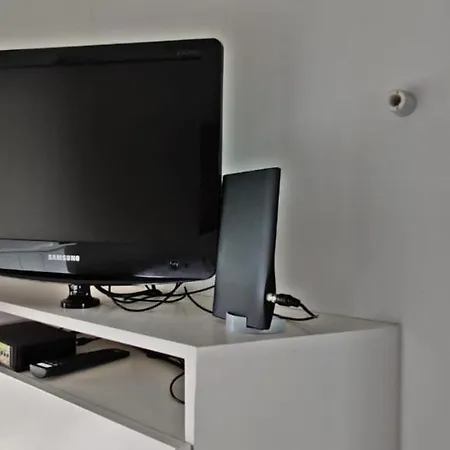 Hotelhuisje #c Vakantiehuis Warmenhuizen