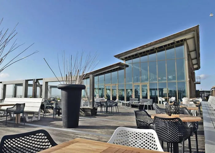 Hotelhuisje #c Дом отдыха *