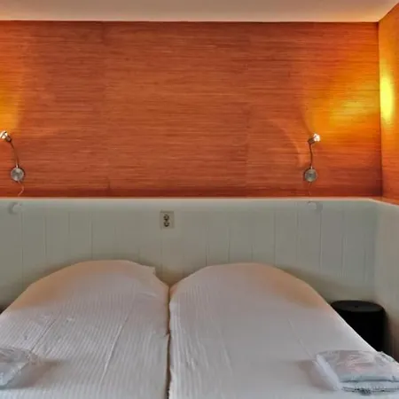 Hotelhuisje #c Σπίτι διακοπών